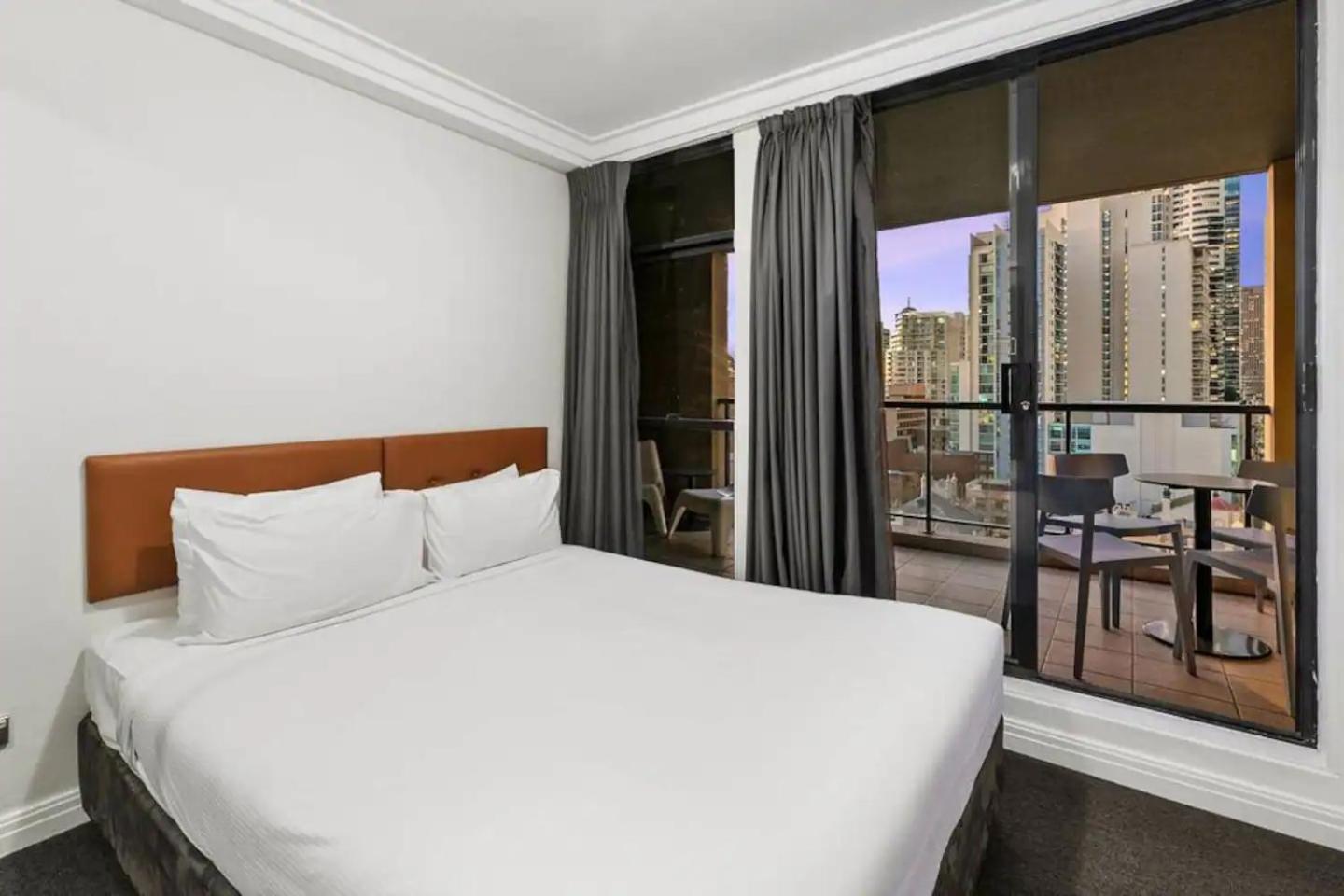 Kozyguru Haymarket High Level 2b Nha653-1701 Apartment Sydney